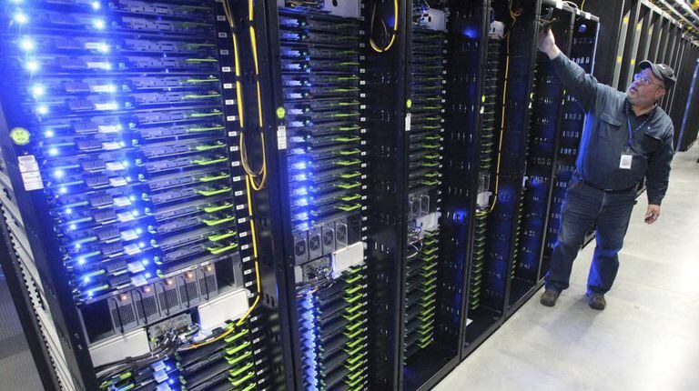 Centro de dados do Facebook no Oregon, EUA.