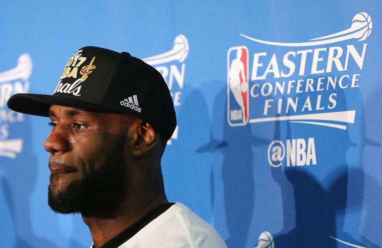 LeBron James, em 25 de maio, em Boston.