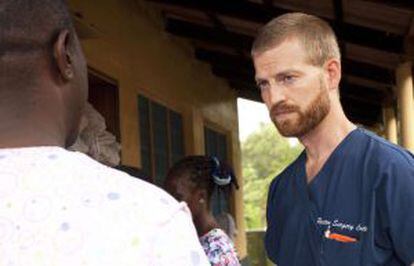 O doutor Kent Brantly, de 33 anos, infectado pelo ebola na Libéria.