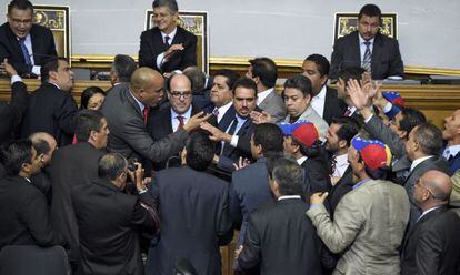 Tensão na assembleia venezuelana, na terça-feira