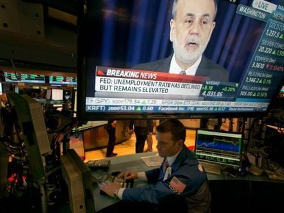 Bernanke durante o anúncio.