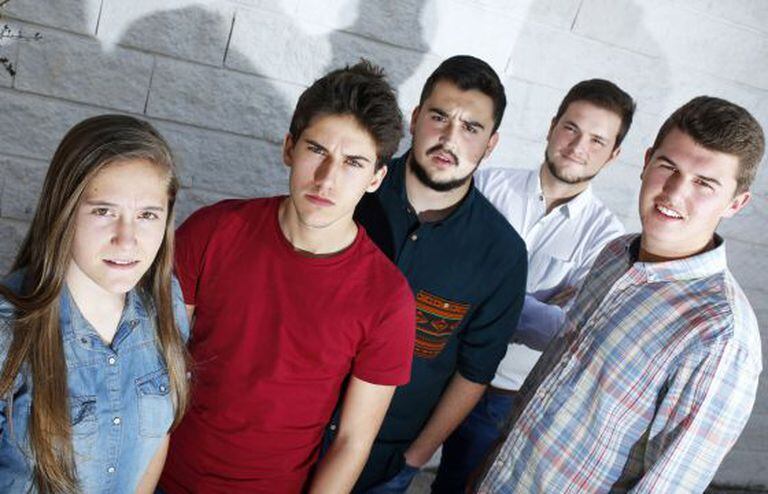 Pesquisa reúne jovens de diferentes preferências ideológicas.