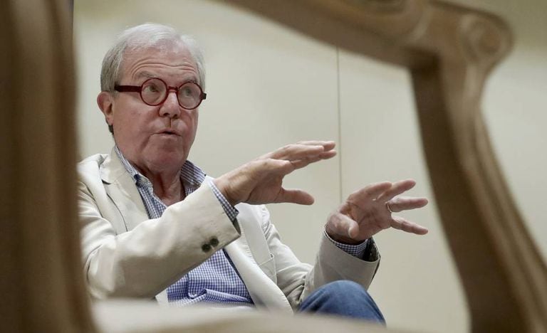 Nicholas Negroponte durante a entrevista nesta quarta-feira em Madri.