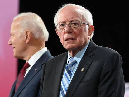 Os pré-candidatos democratas Joe Biden e Bernie Sanders.