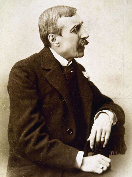 Eça de Queiroz.