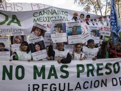 Última marcha da maconha na Argentina foi liderada pelas mães medicinais.