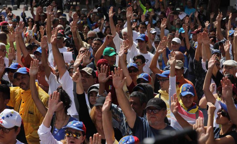 Simpatizantes de Juan Guaidó, em 26 de janeiro em Caracas.