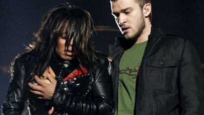 Janet Jackson e Justin Timberlake durante a apresentação musical no intervalo do Super Bowl 2004. Cordon Press