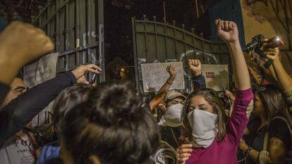 Alunos desocupam escola Caetano de Campos no último dia 12.