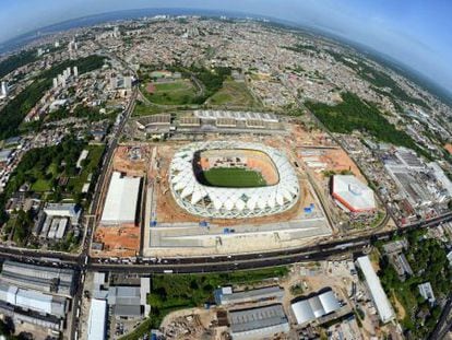 Imagem aérea da Arena da Amazônia, em Manaus.