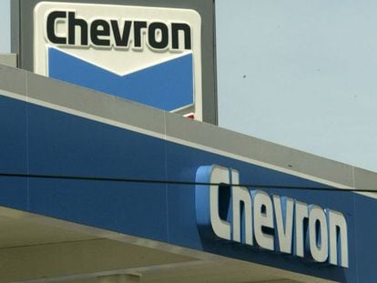 Logotipo da petroleira Chevron.