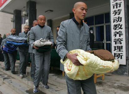 Prisioneiros do campo de trabalho de Xian em 2006.