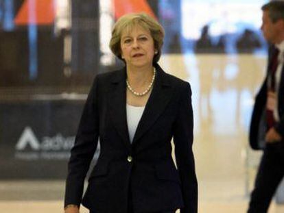 A primeira-ministra britânica estabelece uma data para ativar o artigo 50 e começar o processo do  Brexit 