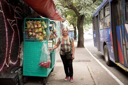 Josefa de Souza trabalha como ambulante há 25 anos.