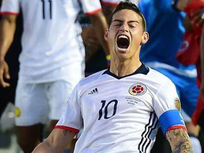 Capitão colombiano lidera a vitória (2-1) diante do Paraguai e classifica a Colômbia   Aqui estou feliz .