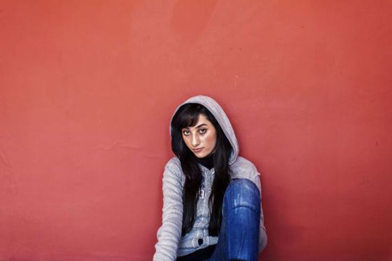 Ramika Khabari, uma rapper nas ruas de Kabul.