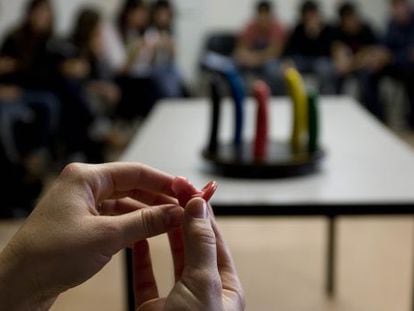 Uma aula de educação sexual em um colégio de Barcelona.