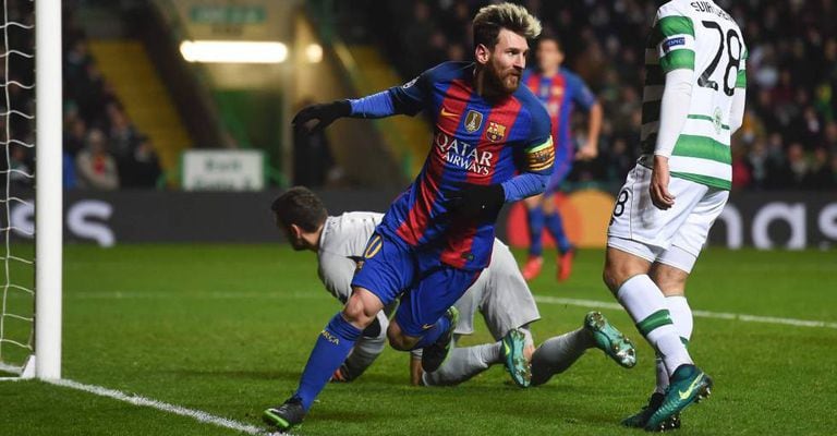 Messi marcou dois contra o Celtic.