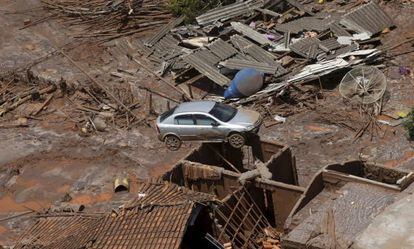 Área de Mariana afetada pelo rompimento de barragem da mineradora Samarco.