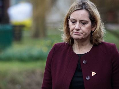 Escândalo imigratório derruba ministra no Reino Unido
