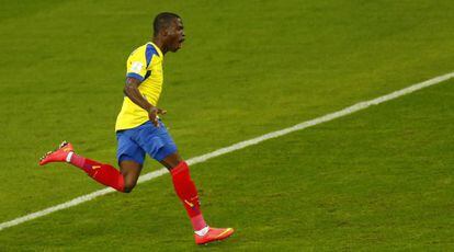 Enner Valencia celebra seu segundo gol.