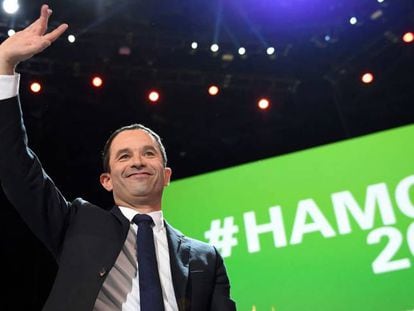 O candidato socialista, Benoît Hamon, neste domingo em Paris.
