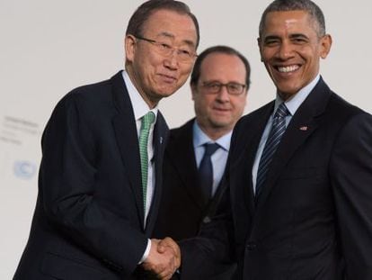 Ban Ki-moon, Barack Obama e François Hollande, ao fundo.