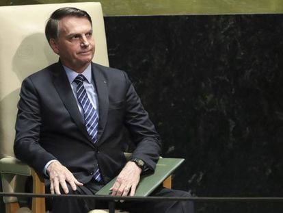 Jair Bolsonaro aguarda o momento de discursar na Assembleia Geral da ONU, nesta terça.