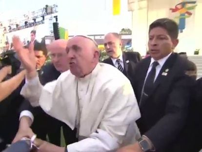 Papa Francisco se irrita com fiel no México: “Não seja egoísta!”