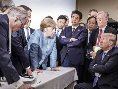 A já icônica foto do Trump no G7