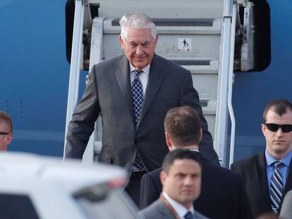 O secretário de Estado dos EUA, Rex Tillerson, ao chegar a Moscou nesta terça-feira