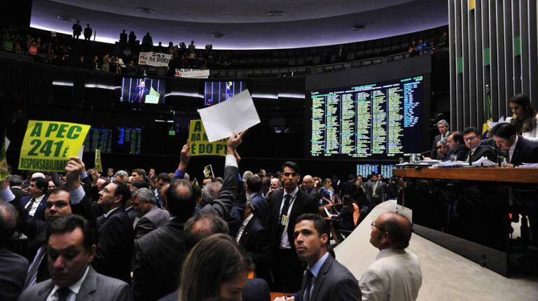 Votação em primeiro turno da PEC 241 no plenário da Câmara dos Deputados, em agosto.