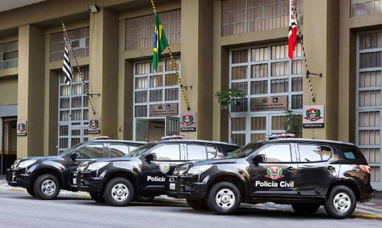 Fachada do Edifício Palácio da Polícia Civil, no centro histórico de SP