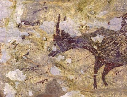 Um búfalo-anão rodeado de figuras antropomorfas é uma das imagens da obra recém-descoberta.
