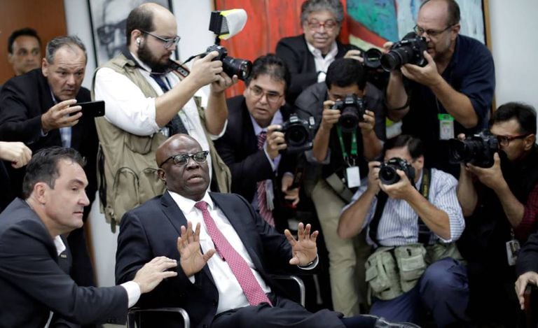 Joaquim Barbosa em reunião do PSB.