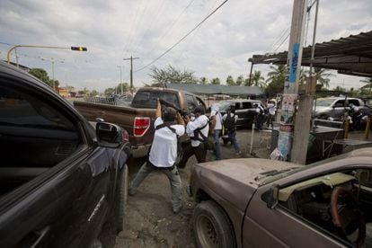 Confrontos em Nueva Italia (Michoacán).