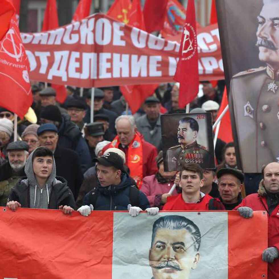Comunistas russos pedem reconhecimento das Repúblicas Populares de