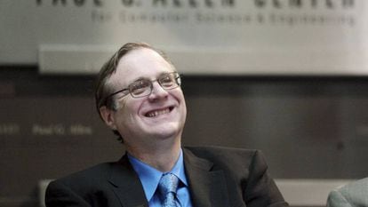 Paul Allen, em 2003, no centro de Ciências de Computação que leva seu nome na Universidade de Washington, em Seattle