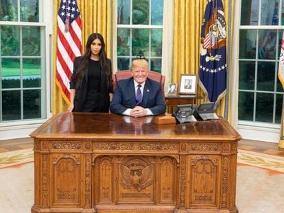 Kardashian e Trump, na quarta-feira, no Salão Oval.