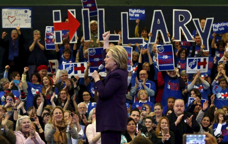 Hillary Clinton realiza um evento em Nashua, New Hampshire.