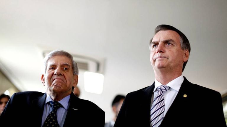 Heleno e Bolsonaro, no dia 7,em Brasília.
