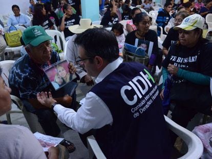 Visita da CIDH a Iguala, México, em setembro de 2015.