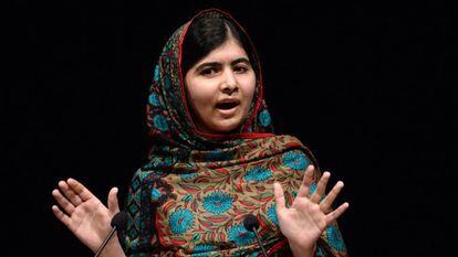 Foto de arquivo de Malala Yousafzai em Birmingham, em outubro de 2014.