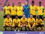 A seleção jamaicana de futebol feminino.