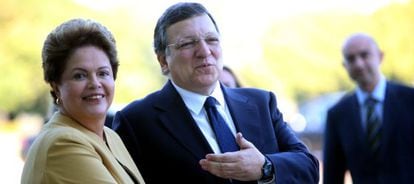 Dilma e Barroso, em Brasília em julho.