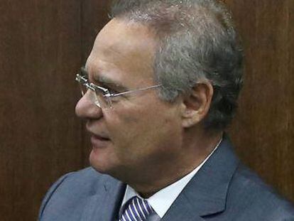  Folha  revela conversa gravada pelo ex-presidente da Transpetro, Sergio Machado, com Renan, que sugere alternativas para retomar controle perdido para a investigação