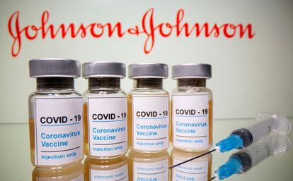 Ampolas da vacina da Johnson & Johnson, em uma foto de outubro passado.