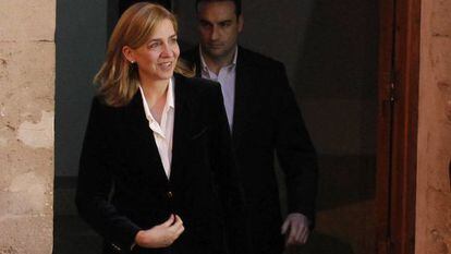 Cristina de Borbón, na saída do tribunal de Palma, quando foi depor.