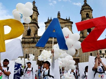 Os jovens gritam pela paz na Colômbia