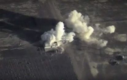Imagem capturada de vídeo que mostra um ataque russo na Síria.